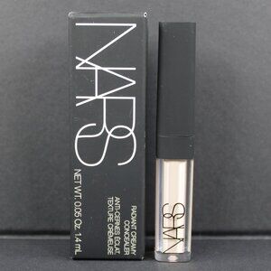 NARS Radiant Creamy Concealer Vanilla Light 2 0.05 Oz 1.4 Ml New In Box